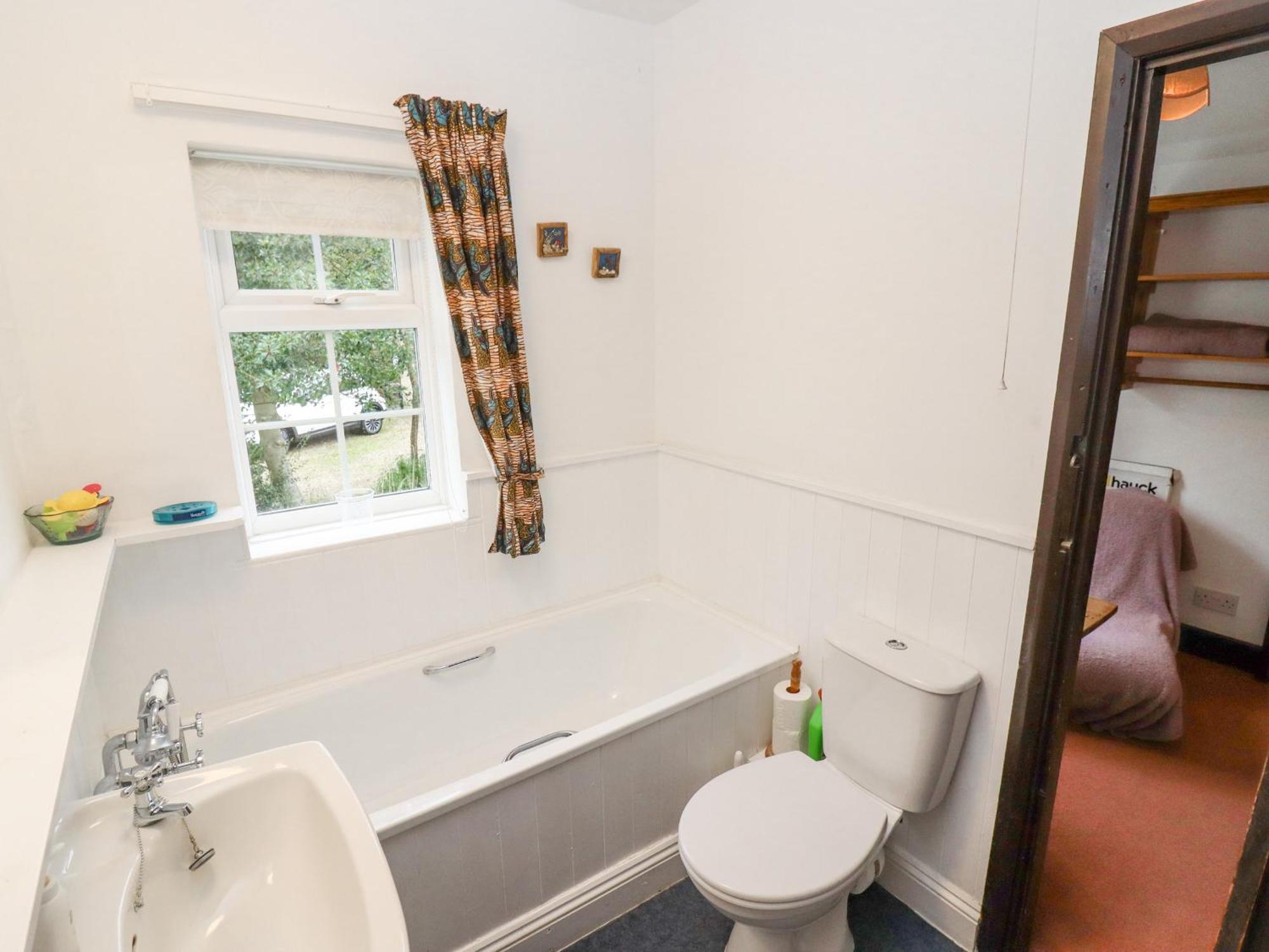Newbury Cottage Bourton-on-the-Water Extérieur photo